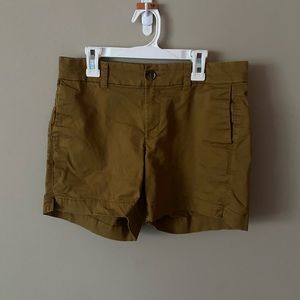 Old Navy Everyday Short